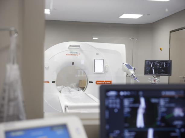 https://www.biruniuniversityhospital.fr/storage/media/pages/932/image3-large.jpg