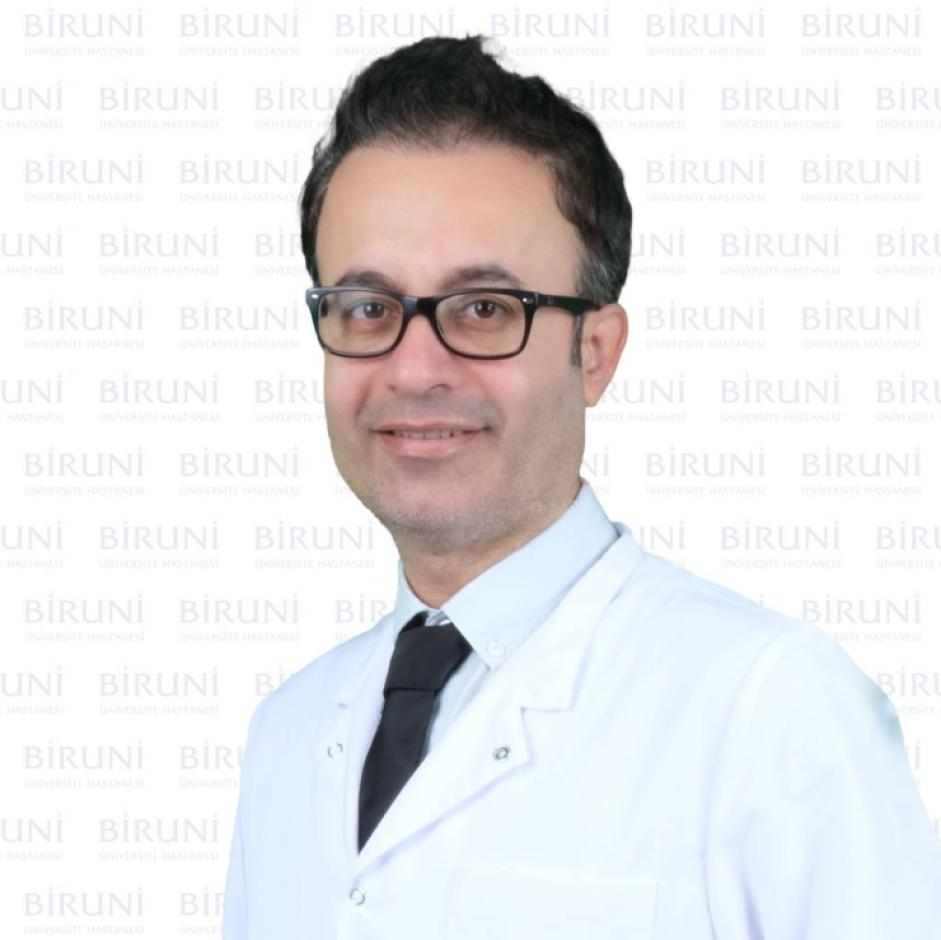 Prof. Associé Dr. Alihan ORAL
