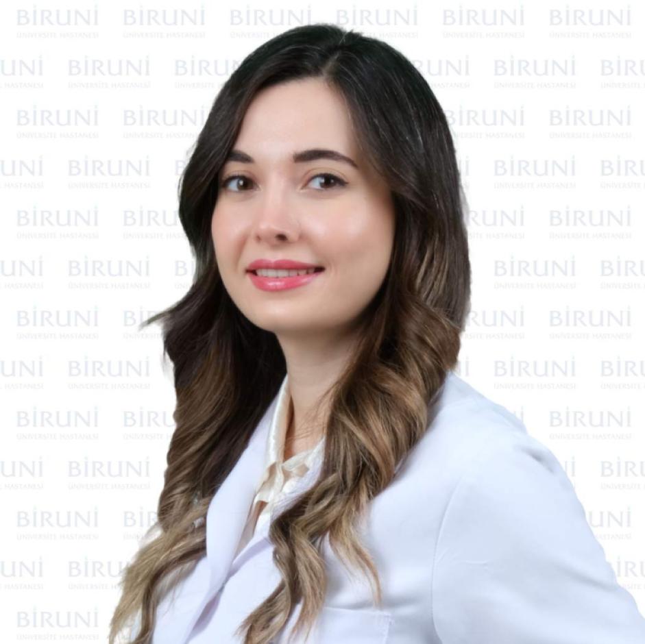 Prof. Chargé de Cours Dr. Elif CÖMERT ÖZER